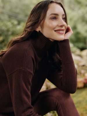 Dina Cashmere Turtleneck