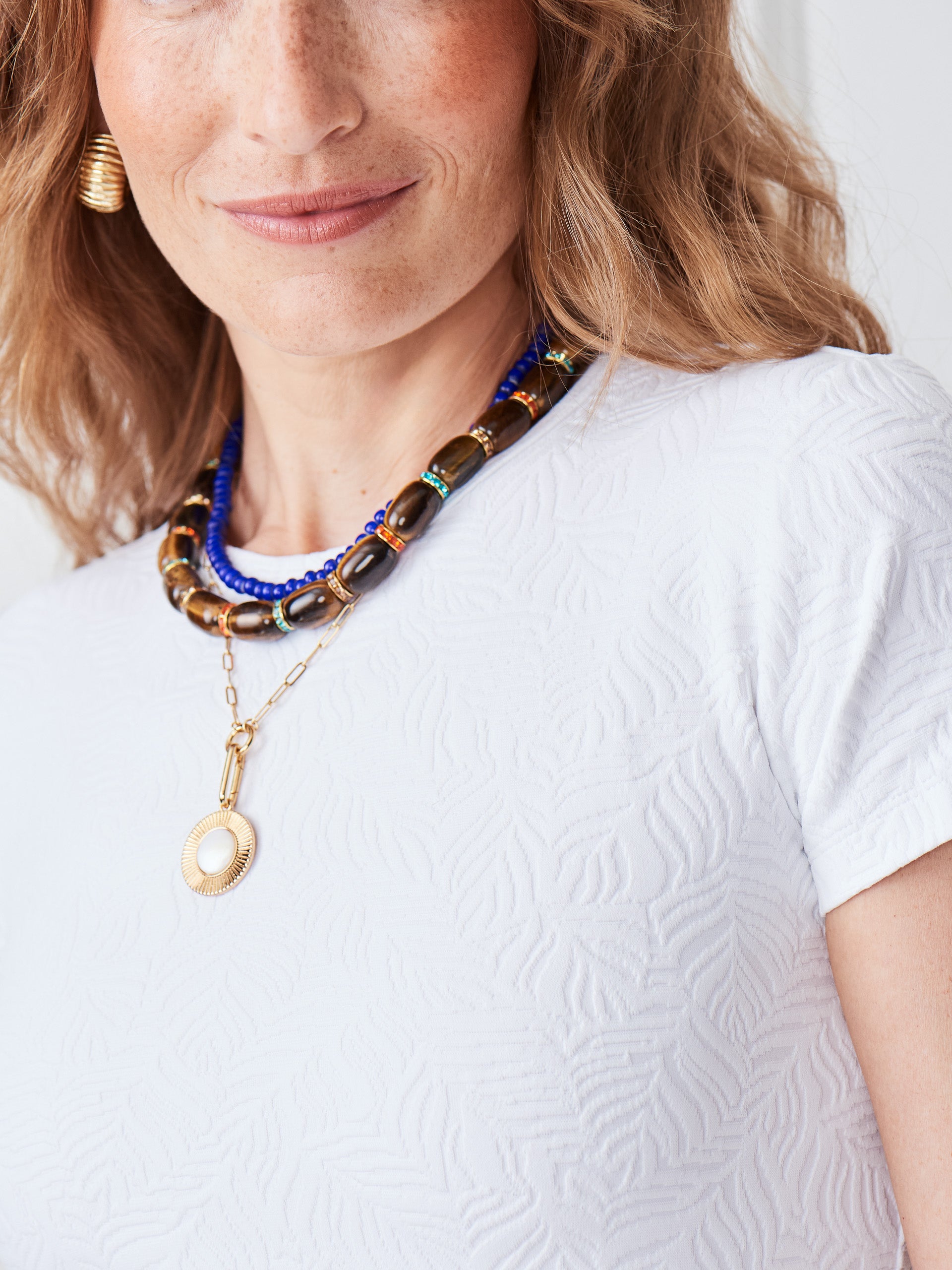 allie_0229981022_white_050