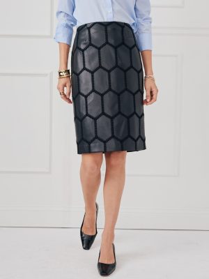 Lennox Vegan Leather Skirt in Honeycomb